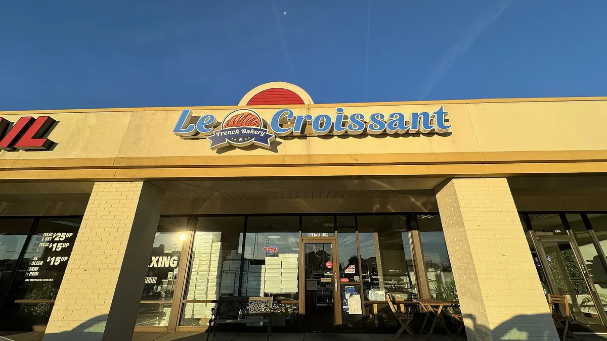 Suburbs Patisserie – patisserie in Allerton, Liverpool